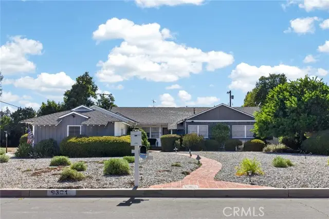 9301 Lasaine, Northridge, CA 91325 - #1