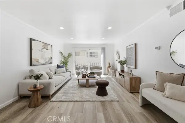 5257 Radford Avenue  #212, Valley Village, CA 91607