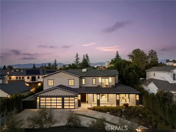 15547 Valley Vista Boulevard, Encino, CA 91436