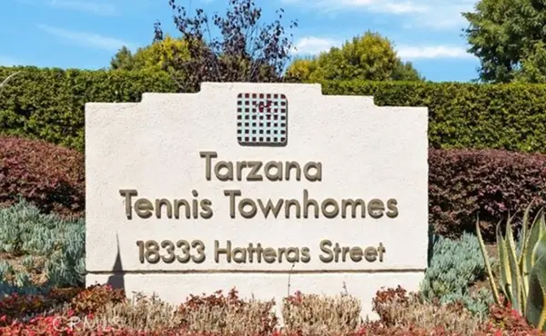 18333 Hatteras  St  #68, Tarzana, CA 91356