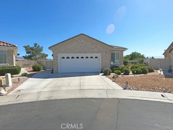 19611 Castle Harbor Court, Apple Valley, CA 92308