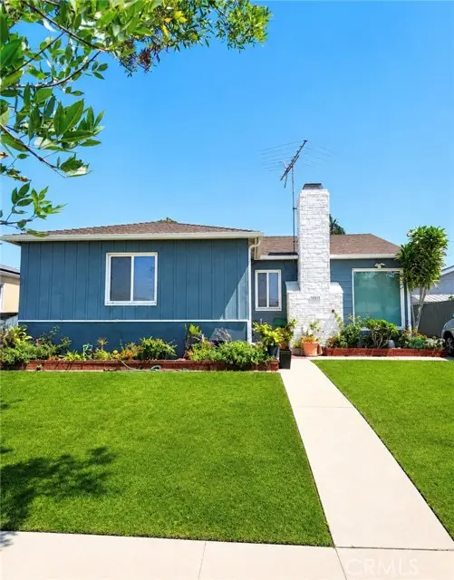 523 35th, Long Beach, CA 90806 - #1