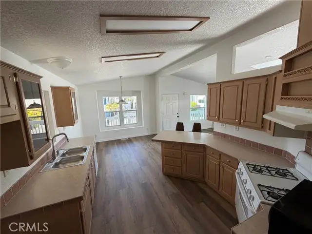 10900 Sepulveda  #23, Mission Hills, CA 91345 - #3