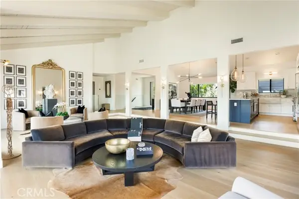 4234 Alhama Drive, Woodland Hills, CA 91364