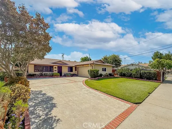 10514 Hillview Avenue, Chatsworth, CA 91311