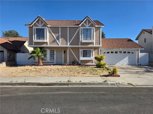 1902 Simsburry, Palmdale, CA 93550 - #2