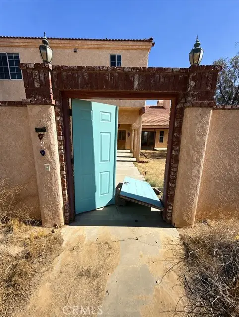9855 Vista Road, California City, CA 93505