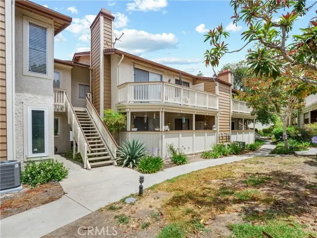 2396 Pleasant Way  #I, Thousand Oaks, CA 91362 - #2