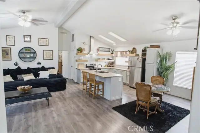 20147 Edgewater Drive, Canyon Country, CA 91351 - #2