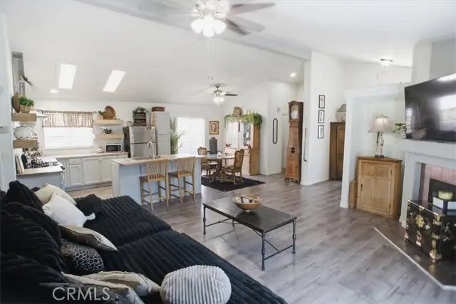 20147 Edgewater Drive, Canyon Country, CA 91351 - #3