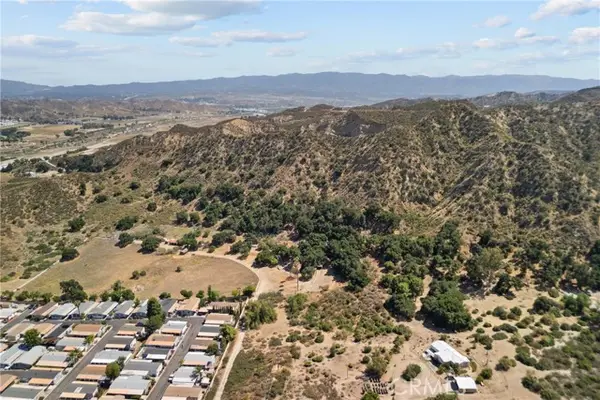 27772 Parker Rd, Castaic, CA 91384