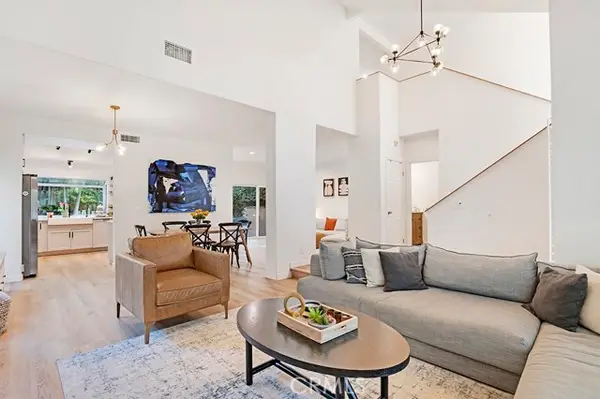 5038 Durant Court, Oak Park, CA 91377
