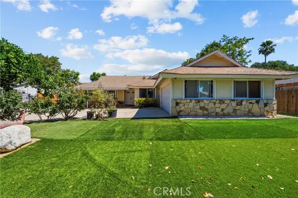 10525 Woldrich St., Sylmar, CA 91342