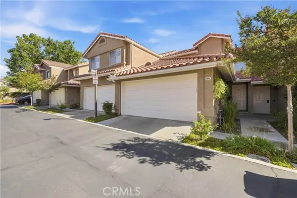 28127 Bobwhite Circle  #98, Saugus, CA 91350