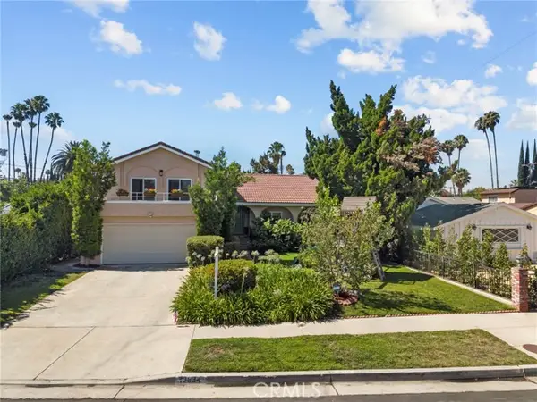 19834 Haynes Street, Woodland Hills, CA 91367