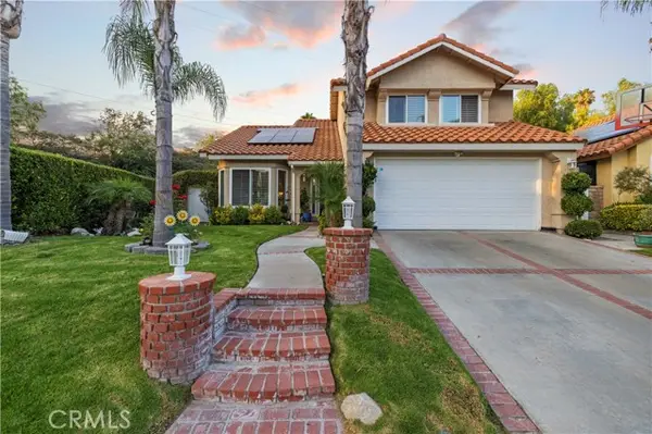 28948 Shadow Valley Lane, Saugus, CA 91390