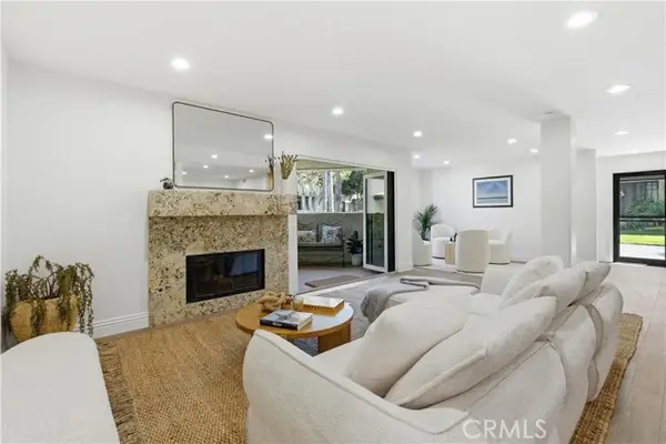 1973 Majorca, Oxnard, CA 93035