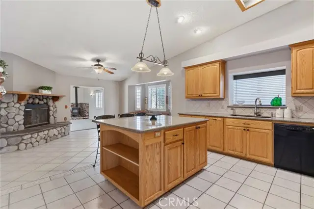 42307 61st st w, Lancaster, CA 93535 - #3