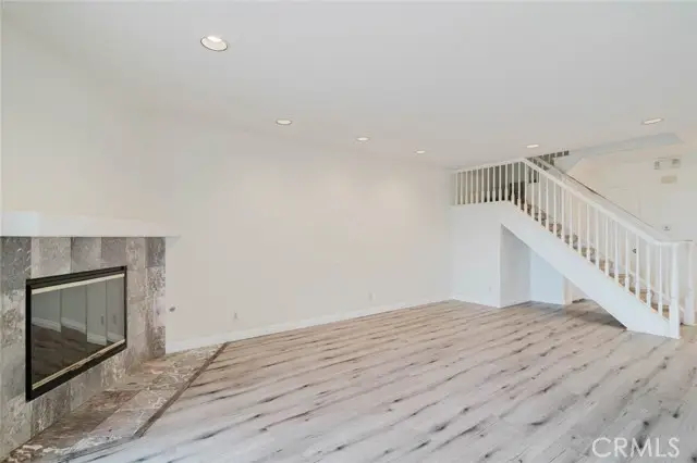11266 Key West Avenue  #5, Porter Ranch, CA 91326 - #2