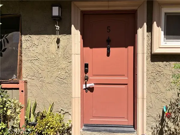 20146 Cohasset Street  #5, Winnetka, CA 91306
