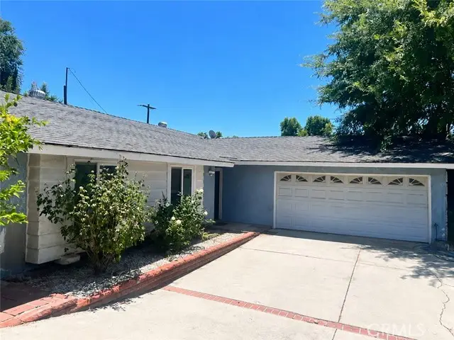 24716 Fain, Newhall, CA 91321 - #1