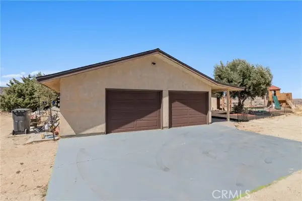 8734 Vientos, Palmdale, CA 93551