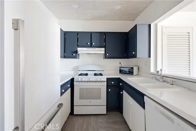 23609 Del Monte Drive  #295, Valencia, CA 91355 - #2