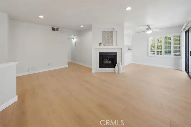 18102 Erik Court  #553, Canyon Country, CA 91387 - #3