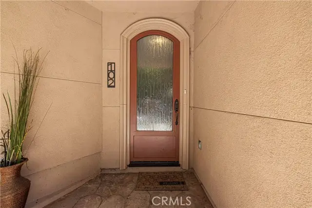 11145 Sunshine Terrace  #102, Studio City, CA 91604 - #2