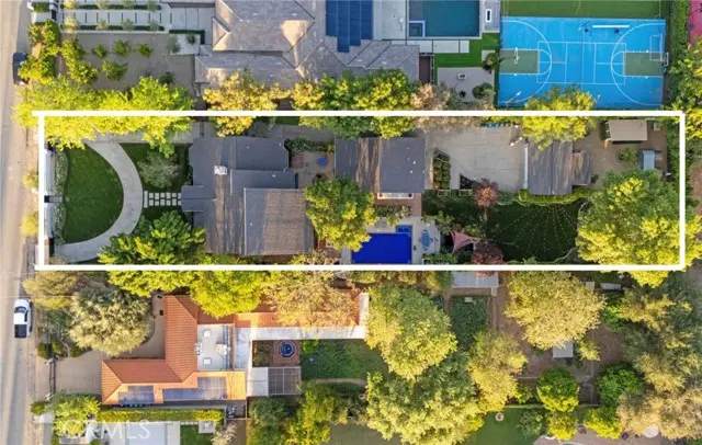 23134 Collins Street, Woodland Hills, CA 91367 - #2