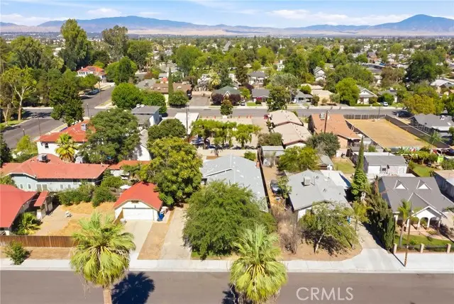 524 B Street, Bakersfield, CA 93304 - #3