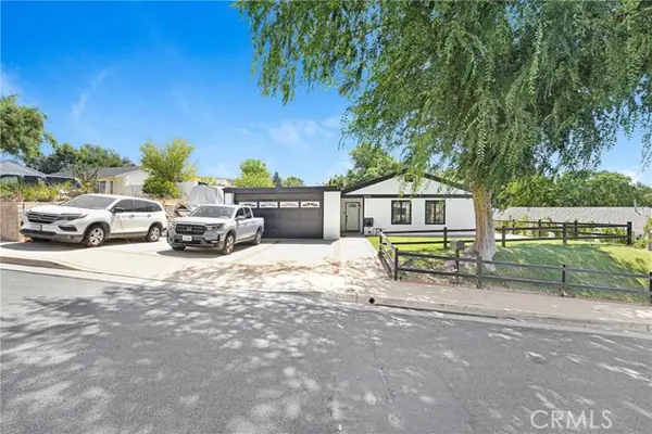 28038 Lakehurst, Canyon Country, CA 91351