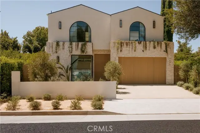 5005 Rubio Avenue, Encino, CA 91436 - #1