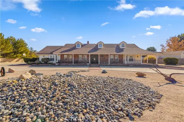 43710 Ryckebosch Lane, Lancaster, CA 93535 - #1