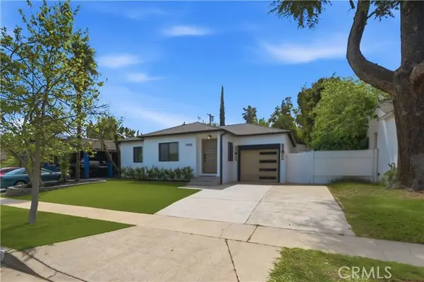 17420 Collins, Encino, CA 91316