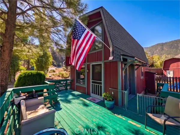 16505 Oakwood Way, PINE MOUNTAIN CLUB, CA 93222