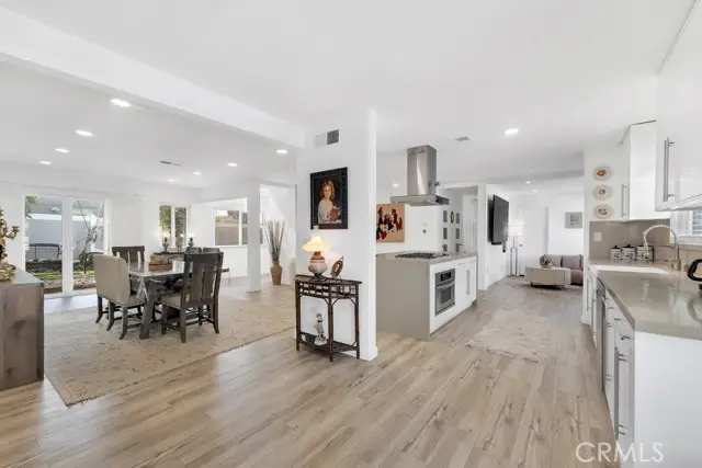 22736 Schoolcraft, West Hills, CA 91307 - #1