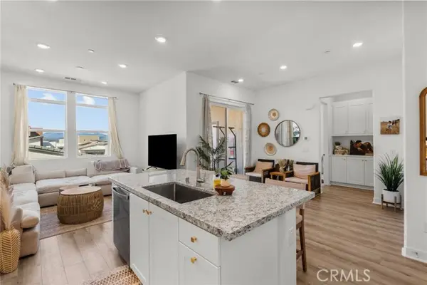 27466 Mercantile Court  #303, Valencia, CA 91381