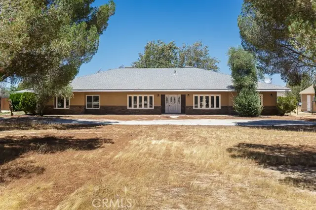 2017 Avenue O4, Palmdale, CA 93551 - #1