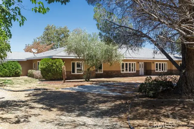 2017 Avenue O4, Palmdale, CA 93551 - #2