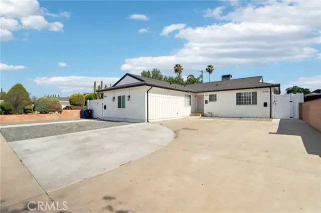 15952 Simonds Street, Granada Hills, CA 91344 - #1