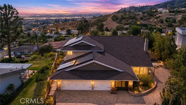 3003 Mesa Verde Drive, Burbank, CA 91504