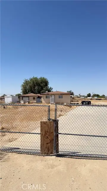 9219 Avenue R, Littlerock, CA 93543 - #2