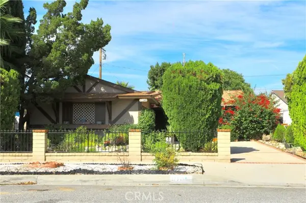 27340 Arriola Avenue, Saugus, CA 91350