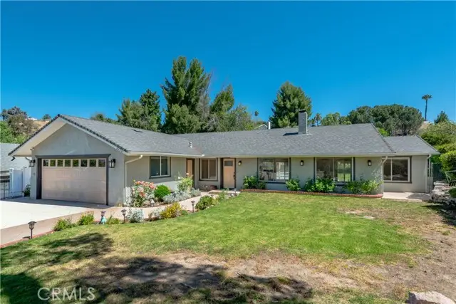 22401 Barbacoa, Saugus, CA 91350 - #1