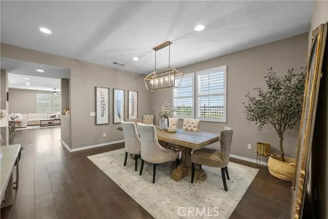 27278 Ardella Place, Saugus, CA 91350 - #3