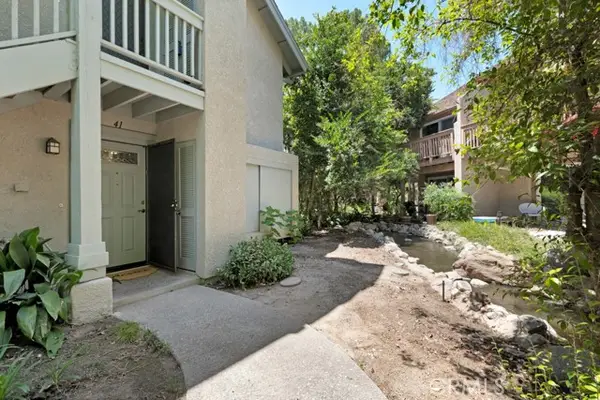 7131 Farralone Avenue  #41, Canoga Park, CA 91303