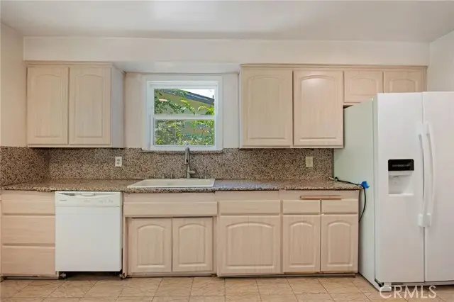 6217 Van Noord Avenue, Van Nuys, CA 91401 - #3