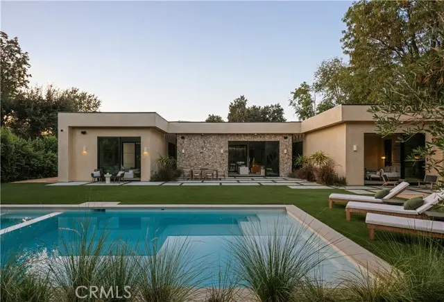 23338 Collins Street, Woodland Hills, CA 91367 - #3