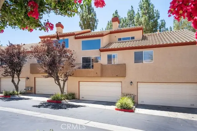 22729 Copper Hill Drive  #11, Saugus, CA 91390 - #2